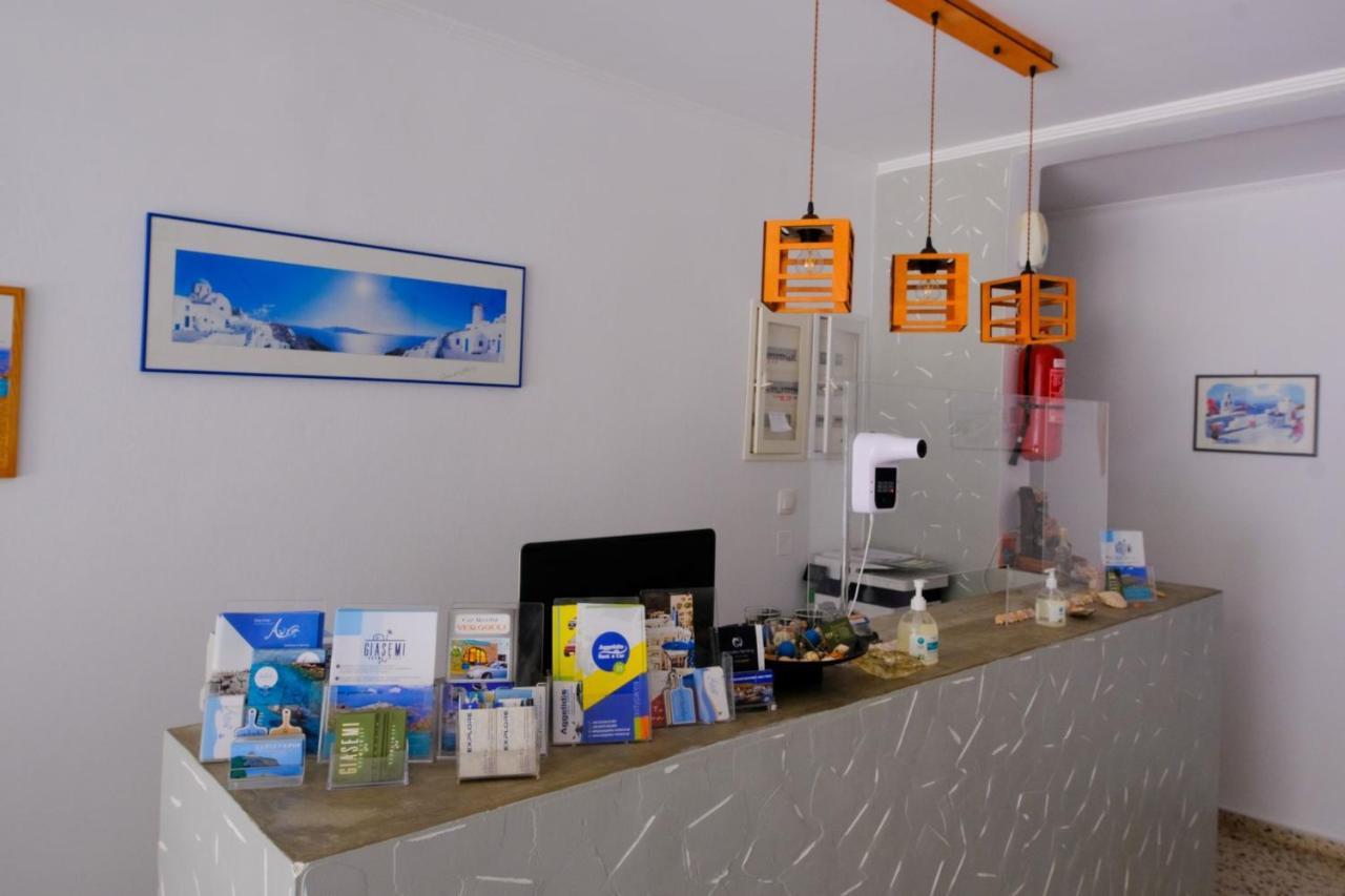 Giasemi Room No 8 Folegandros Livadi  Oda fotoğraf